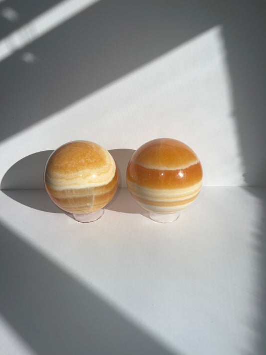 Orange calcite spheres