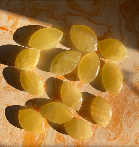 Lemon calcite lemons